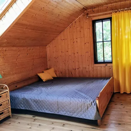 Dom Nad Jeziorem Ros